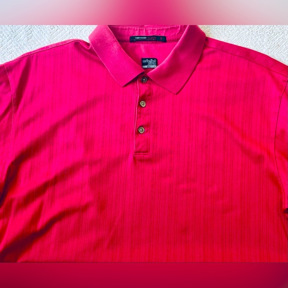 **$5 w/Bundle**⛳️Tiger Woods Collection - Picture 1 of 5